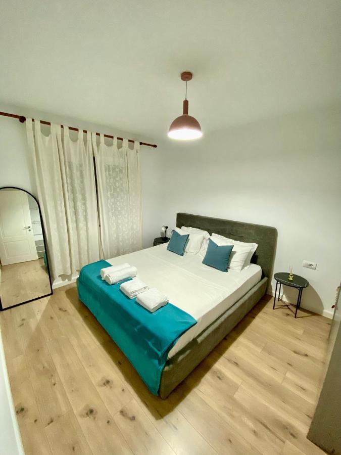 Jolie Center Apartment Tiranë Luaran gambar